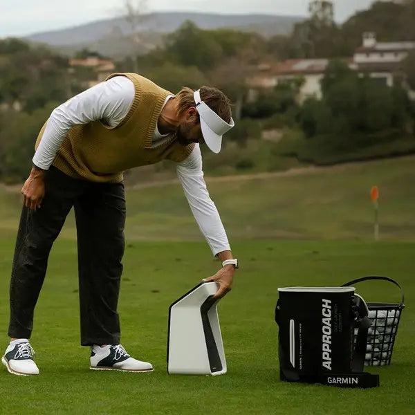 Garmin Approach® R50 golf launch monitor image 3